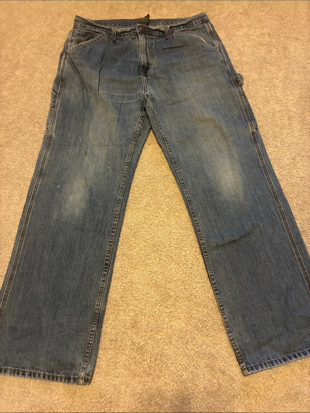 Faded Glory Relaxed Jeans in Blue Wash